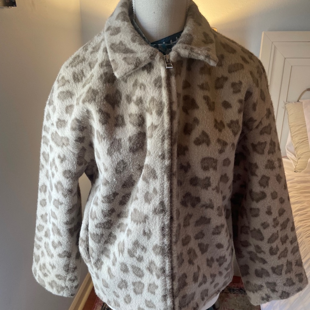 Cheetah Print Polyester Coat